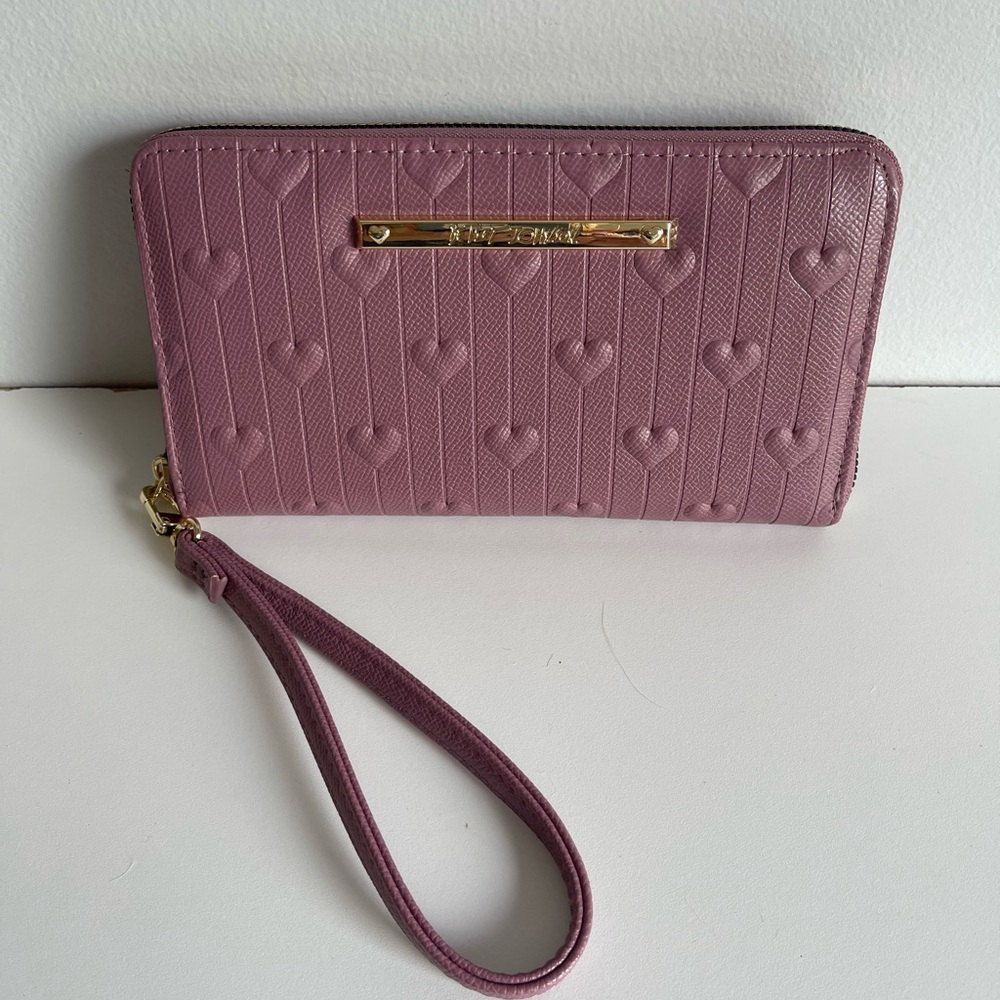 Betsey Johnson Mauve Wristlet Wallet NEW